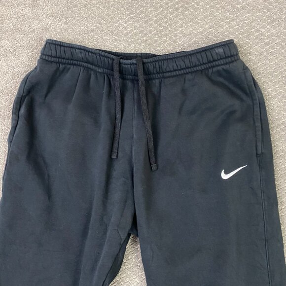 Nike Sportswear Club Fleece Sweatpants Joggers Men's Large Black Gym CJ1616 -010 - Picture 2 of 13